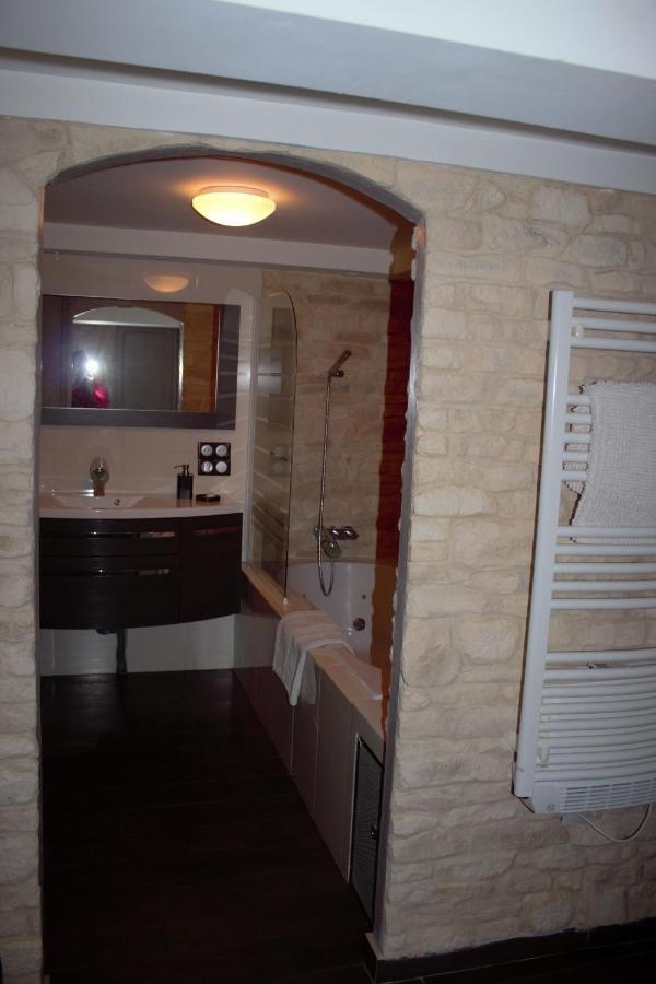 Clot De Felines Chambre Spacieuse Otel Entrevaux Dış mekan fotoğraf
